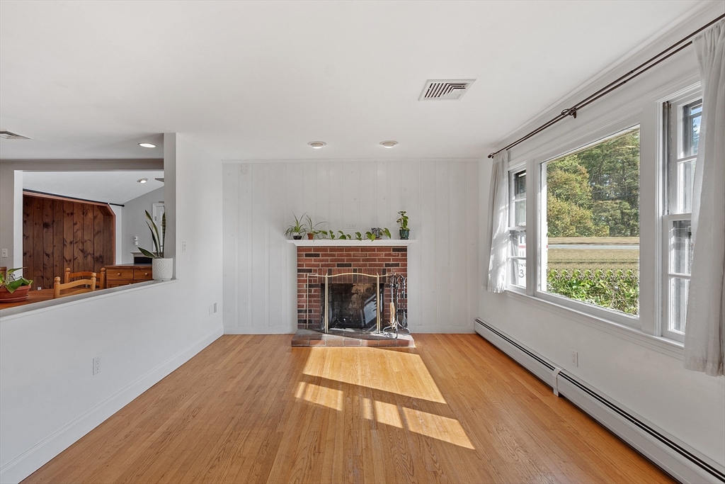 46 Lowell Road Pepperell, MA 01463 - Photo 10 of 35