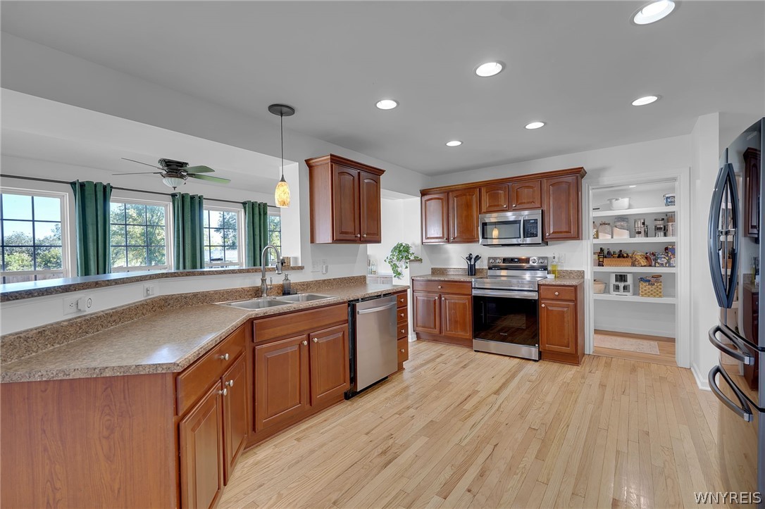 6505 Harvest Ridge Way Lockport, NY 14094 - Photo 18 of 50