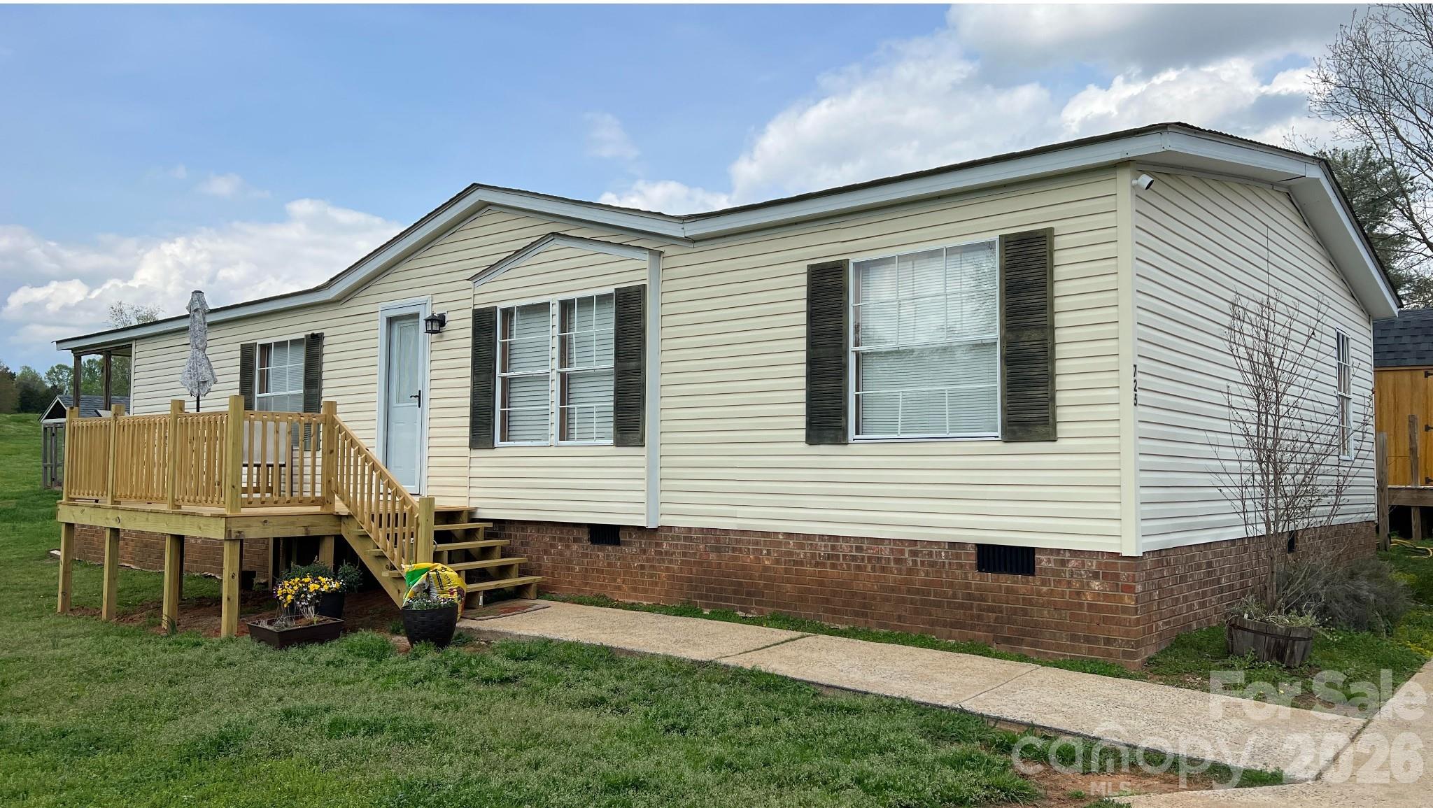 725 Ed Hamrick Road Shelby, NC 28150 - Photo 5 of 27