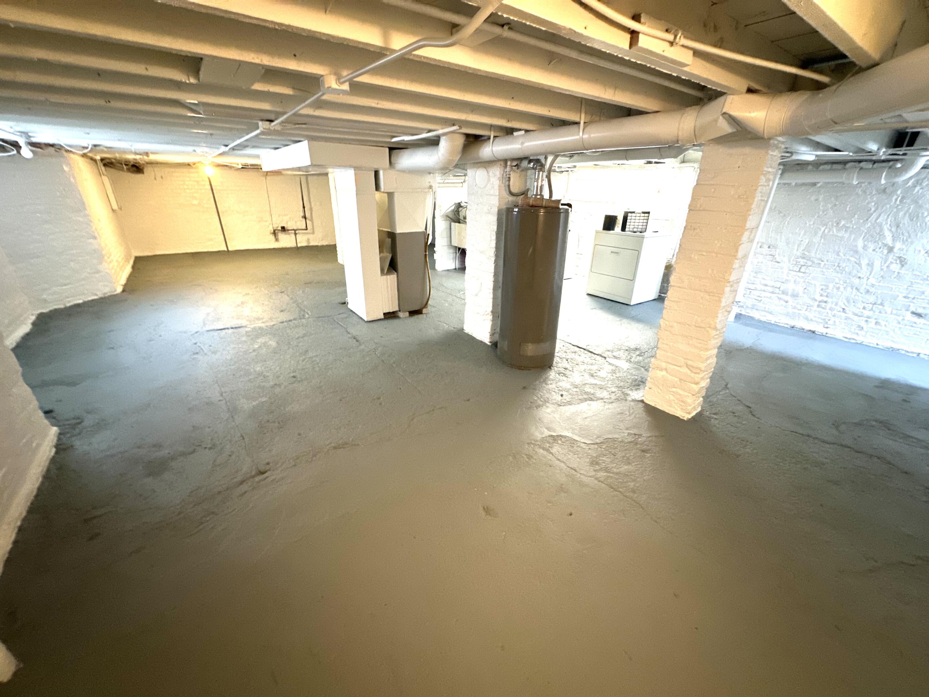 913 69th Street Kenosha, WI 53143 - Photo 15 of 23 Basement/Laundry Area