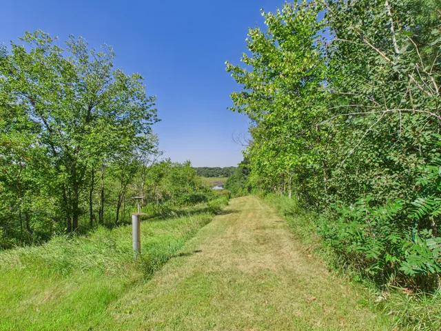 $859,900 | 13744 270th Street, Cold Spring, MN 56320