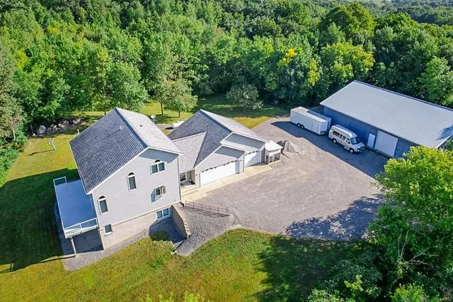 $859,900 | 13744 270th Street, Cold Spring, MN 56320