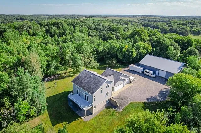$859,900 | 13744 270th Street, Cold Spring, MN 56320