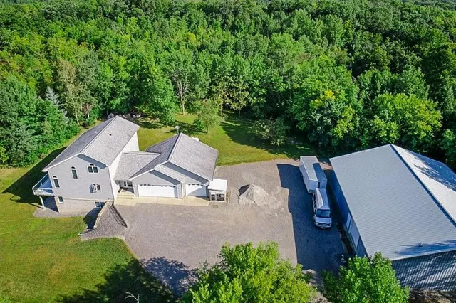 $859,900 | 13744 270th Street, Cold Spring, MN 56320