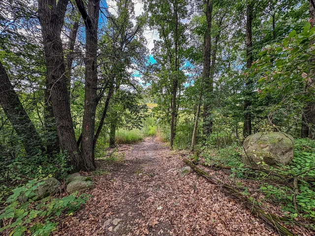 $859,900 | 13744 270th Street, Cold Spring, MN 56320