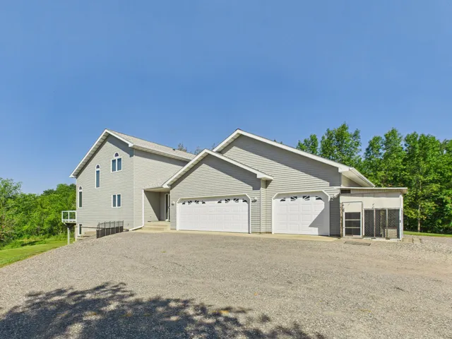 $859,900 | 13744 270th Street, Cold Spring, MN 56320
