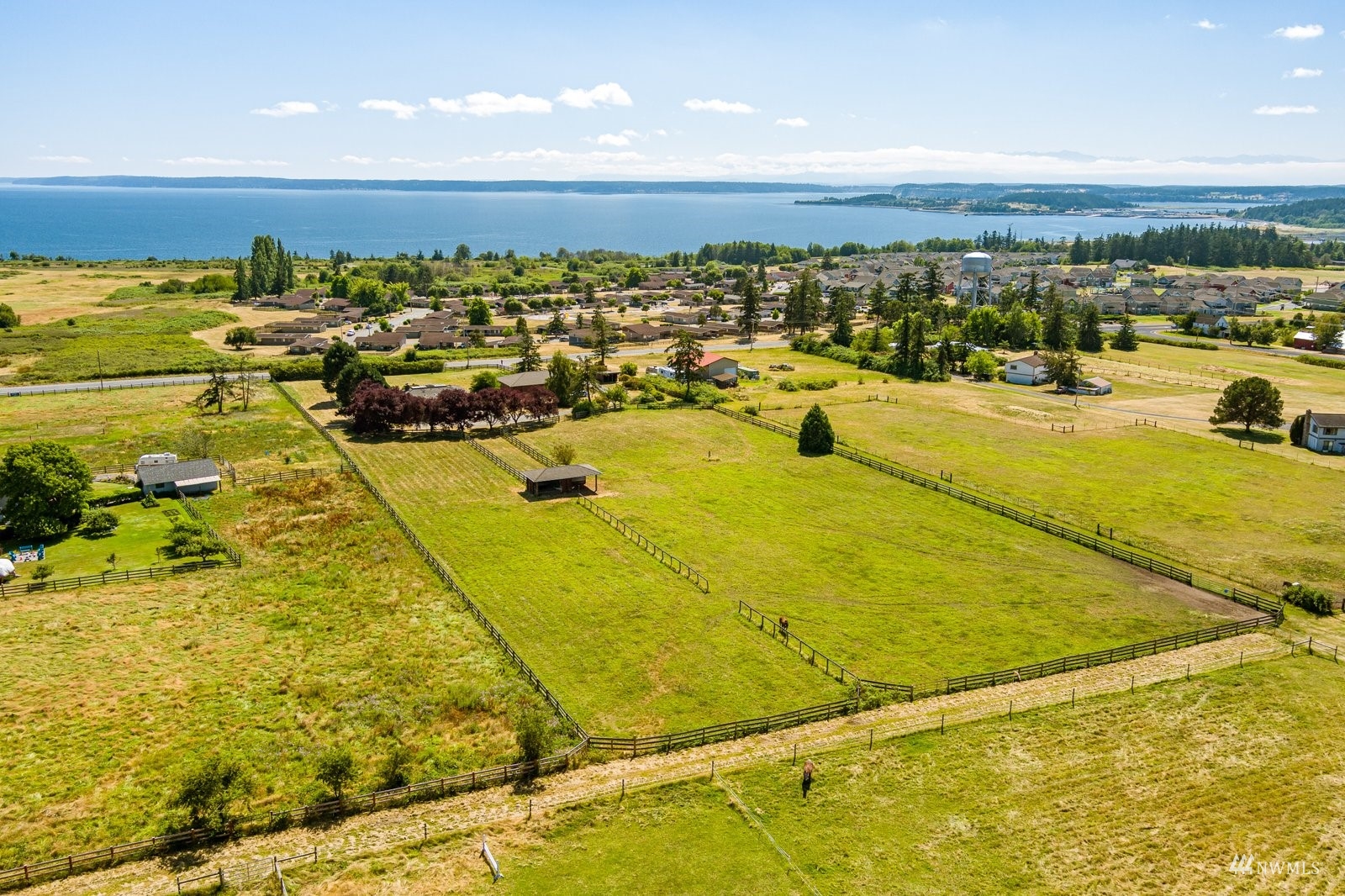 495 East Crescent Harbor Road Oak Harbor, WA 98277 - Photo 2 of 40 a view of an ocean view