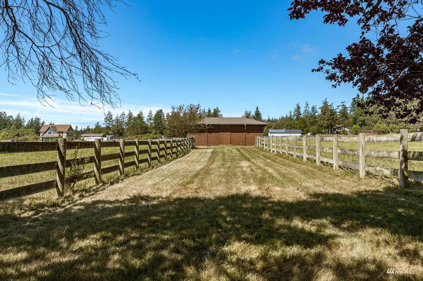 495 East Crescent Harbor Road Oak Harbor, WA 98277 - Photo 36 of 40 a view of lake with houses