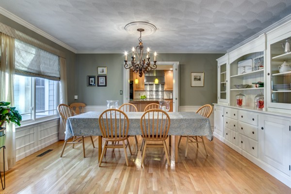 1 Dover Lane Lexington, MA 02421 - Photo 9 of 30 Gallery Image 9