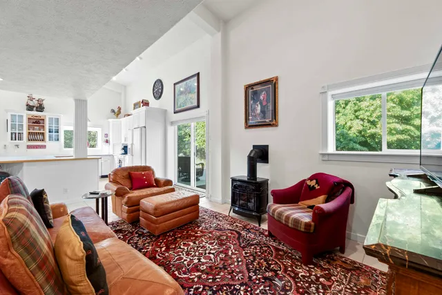 $1,450,000 | 10718 South Mica Vista Lane, Mica, WA 99023