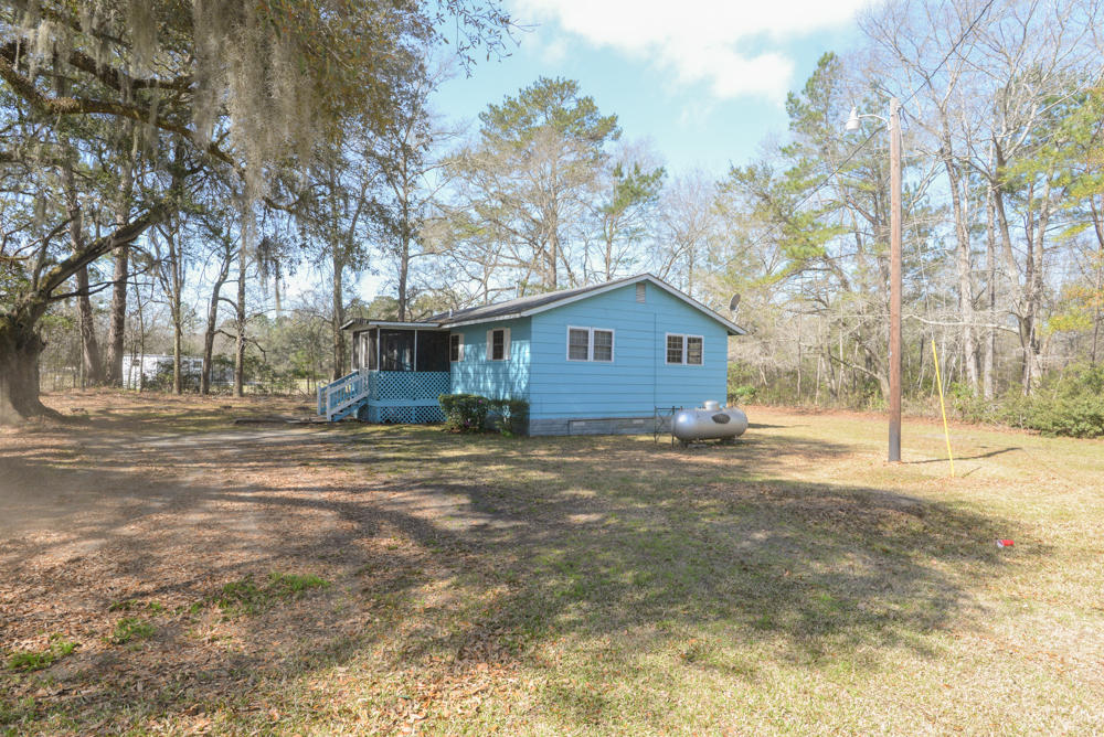 5852 Scott White Road Hollywood, SC 29449 - Photo 4 of 13 Back-2