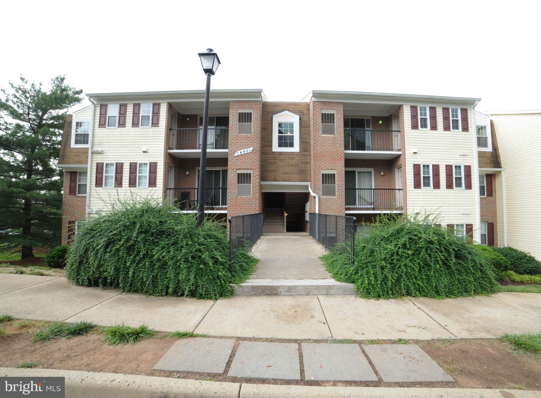 14901 Rydell Road, Unit 304 Centreville, VA 20121 - Photo 1 of 23 Exterior (Front)