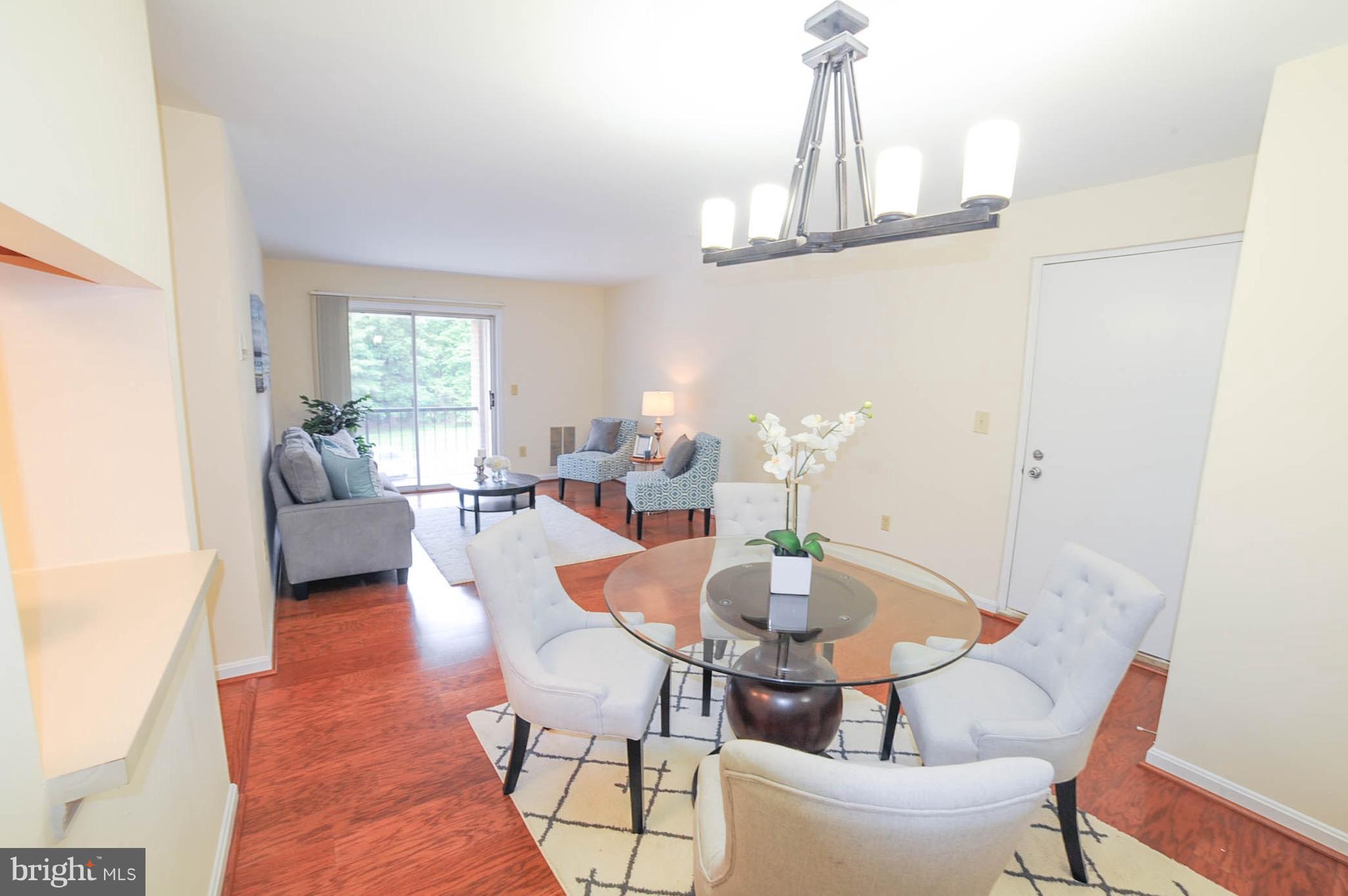 14901 Rydell Road, Unit 304 Centreville, VA 20121 - Photo 2 of 23 Dining Room