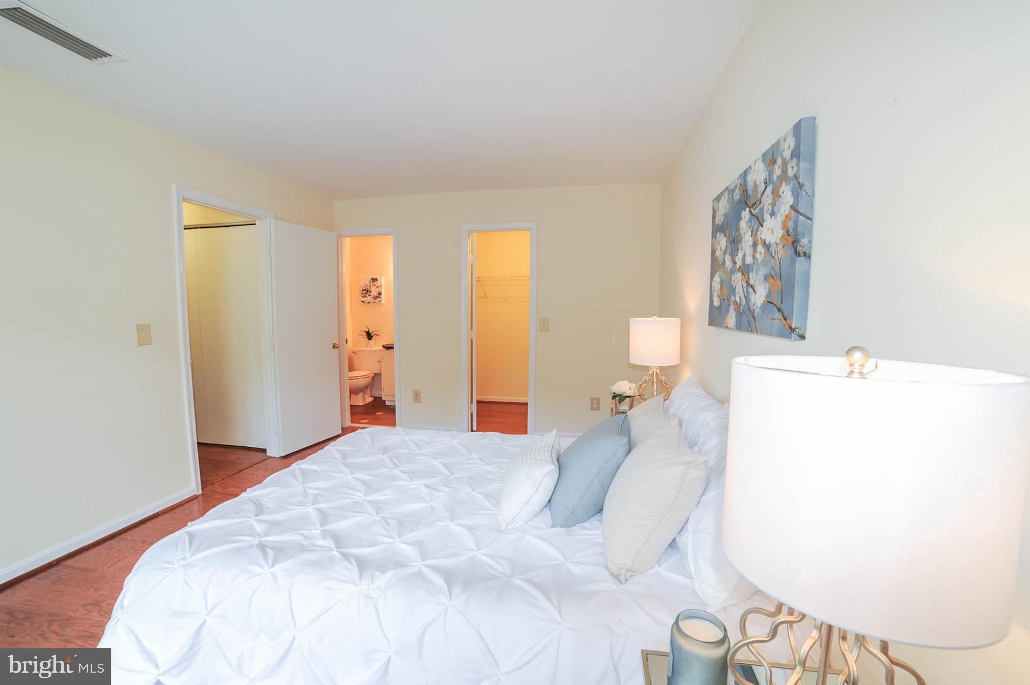 14901 Rydell Road, Unit 304 Centreville, VA 20121 - Photo 13 of 23 Bedroom (Master)