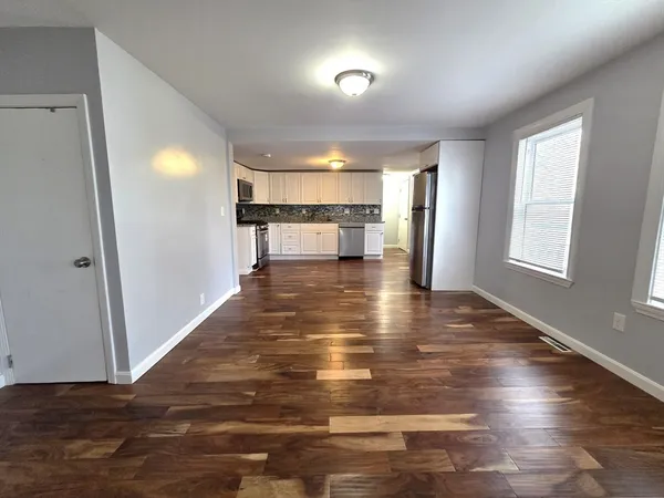 $2,675 | 69 Pratt Street, Unit 1, Avon, MA 02322