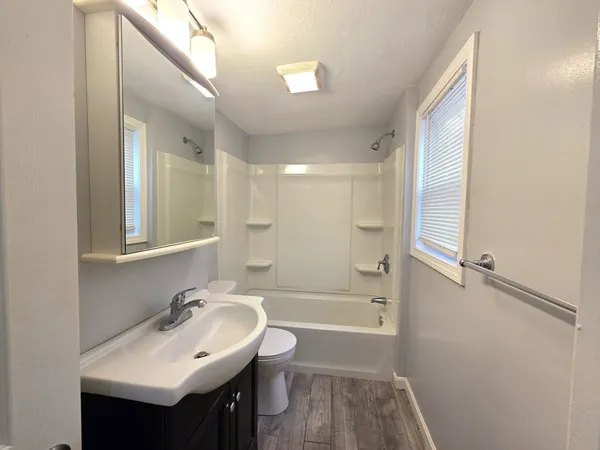 $2,675 | 69 Pratt Street, Unit 1, Avon, MA 02322