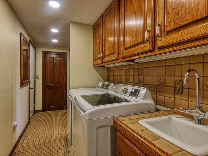 30671 South Lower Valley Road Tehachapi, CA 93561 - Photo 21 of 37 30671 S Lower Valley Rd-small-033-015-Co