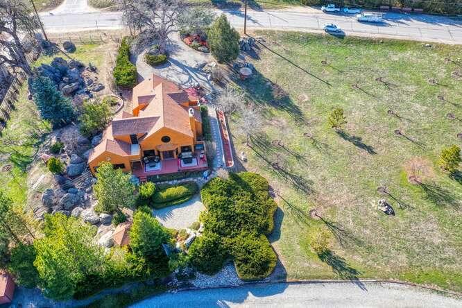 30671 South Lower Valley Road Tehachapi, CA 93561 - Photo 36 of 37 30671 S Lower Valley Rd-small-007-044-Gi