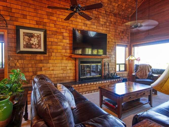 30671 South Lower Valley Road Tehachapi, CA 93561 - Photo 5 of 37 30671 S Lower Valley Rd-small-012-002-Ho