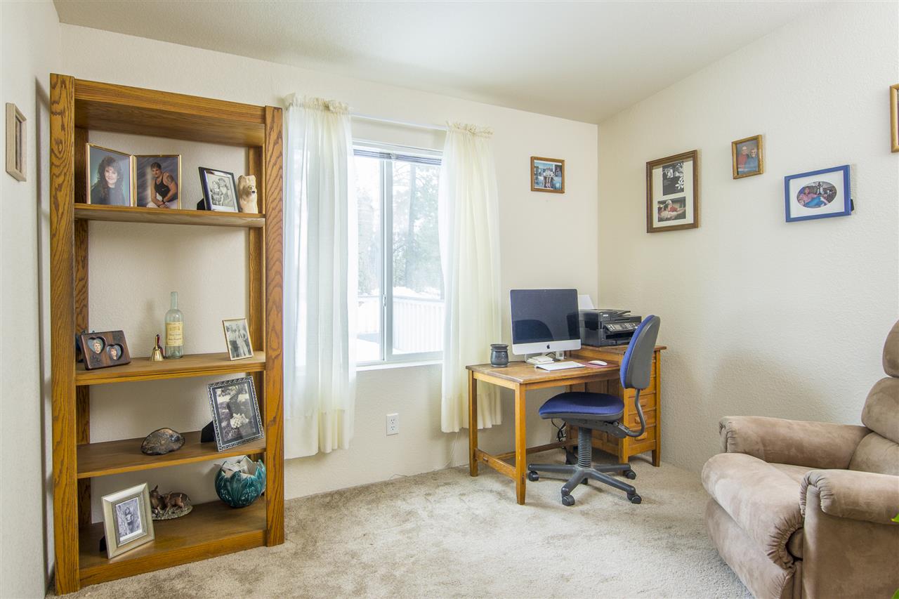 17701 South Robinette Drive Cheney, WA 99004 - Photo 11 of 20