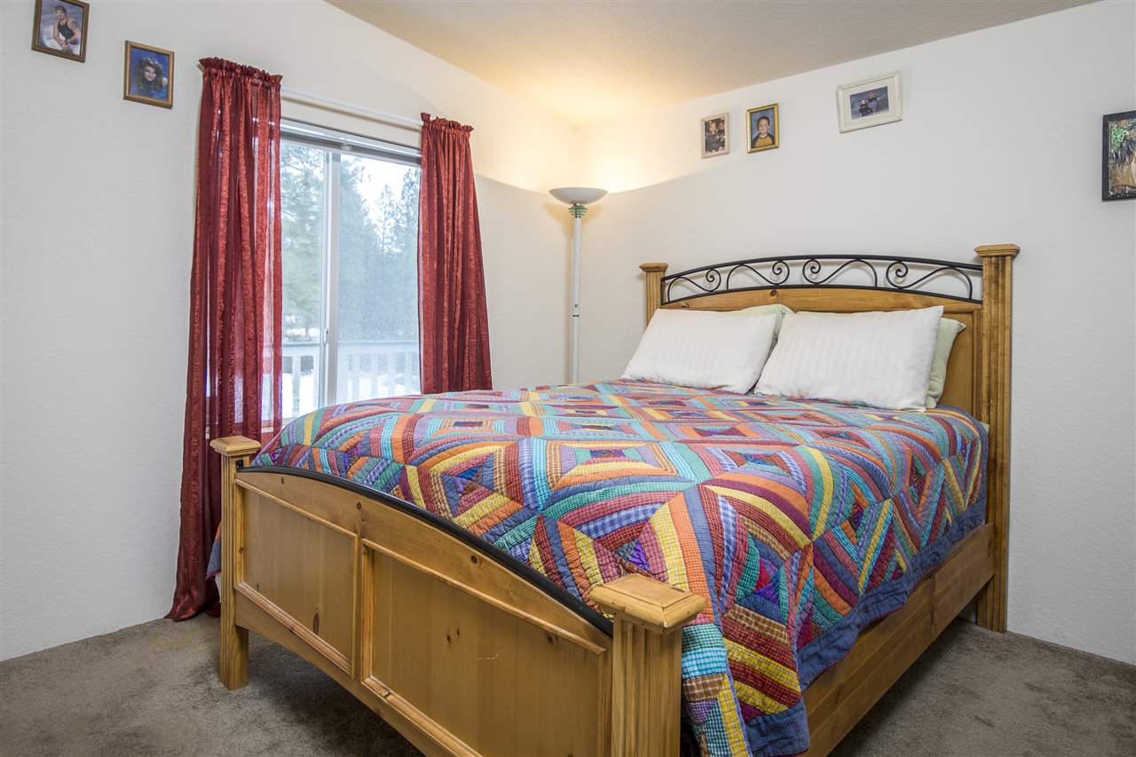 17701 South Robinette Drive Cheney, WA 99004 - Photo 9 of 20
