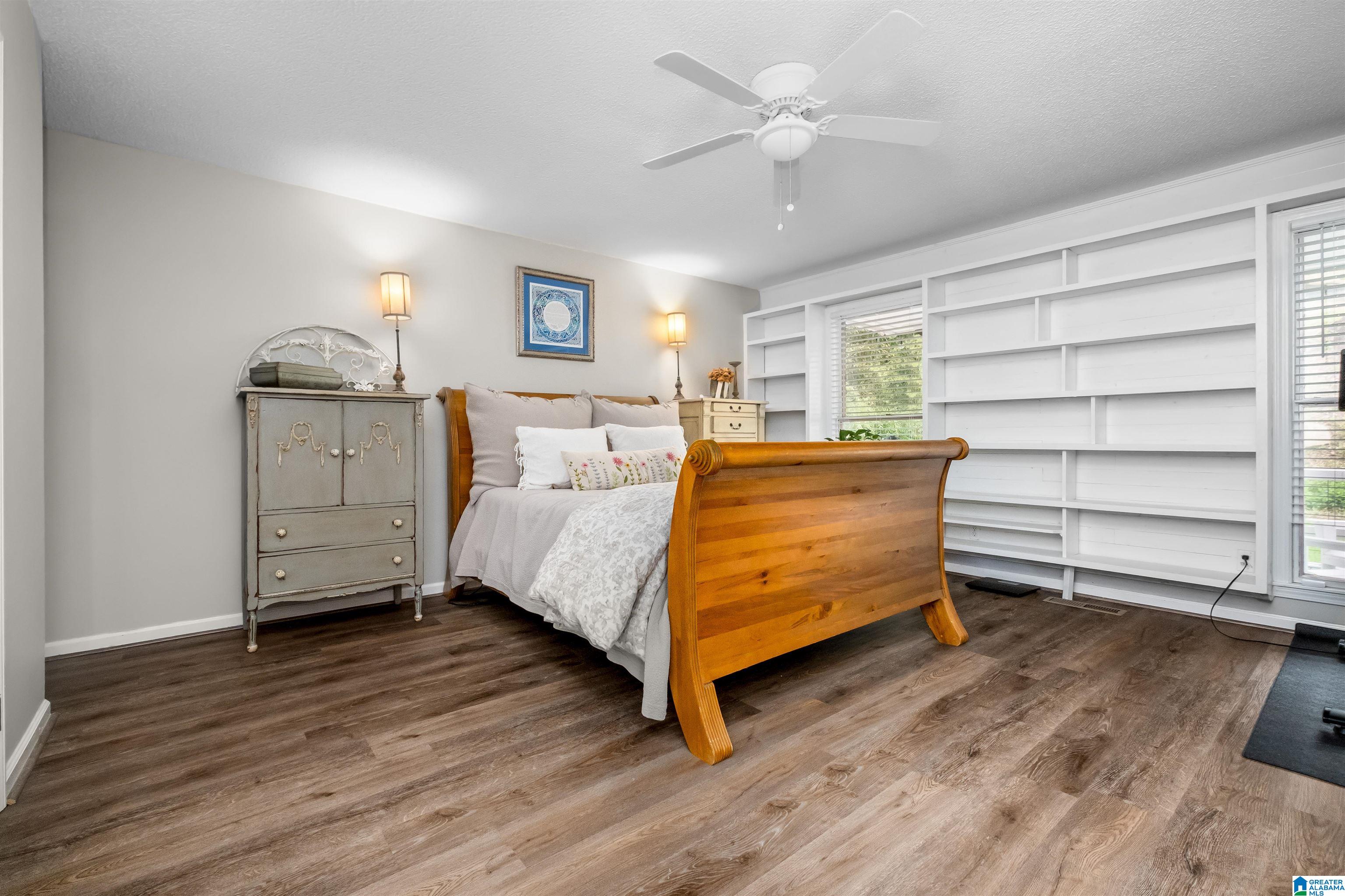 968 Shades Crest Road Birmingham, AL 35226 - Photo 14 of 53