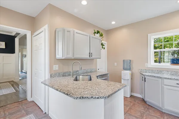 $335,000 | 206 Ann Arbor Street, Manchester, MI 48158