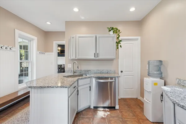 $335,000 | 206 Ann Arbor Street, Manchester, MI 48158