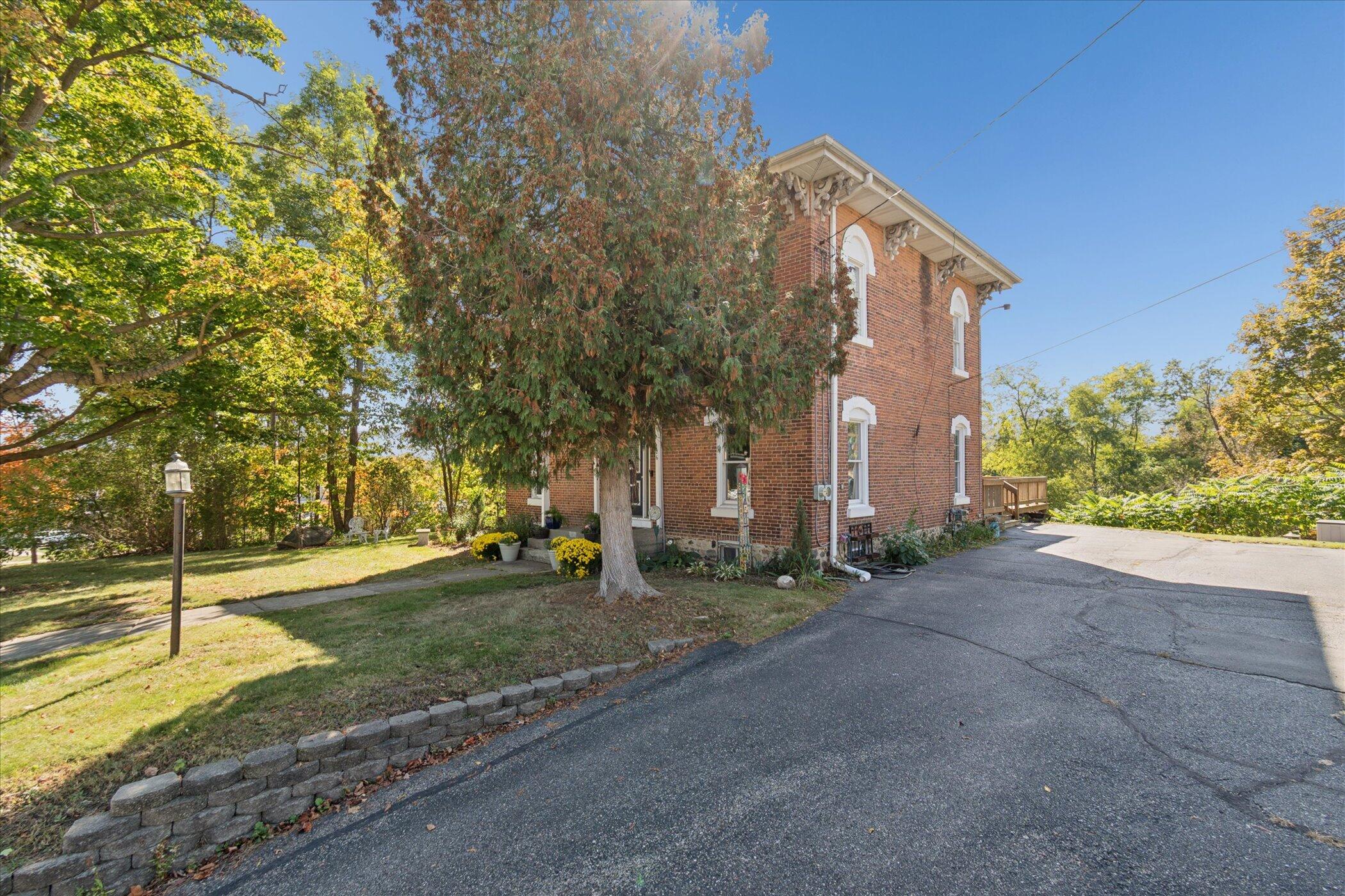 206 Ann Arbor Street Manchester, MI 48158 - Photo 5 of 62 05-206-Ann-Arbor-st-Manchester-MI-48158-