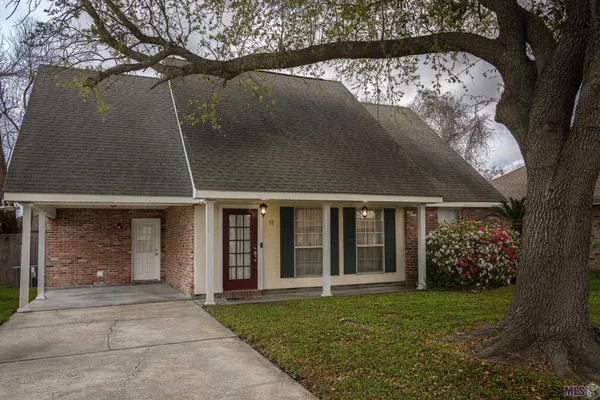 $259,900 | 12 Cobblestone West, Houma, LA 70360