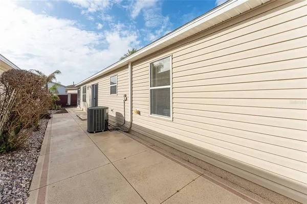 $349,900 | 2367 Camden Terrace, The Villages, FL 32162