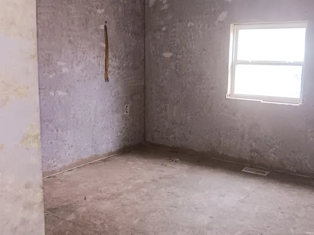 $44,650 | 7775 Church Street, Dugger, IN 47848