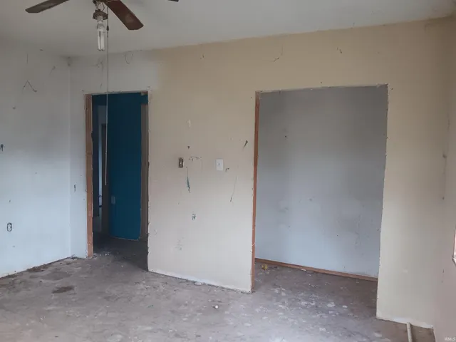 $44,650 | 7775 Church Street, Dugger, IN 47848