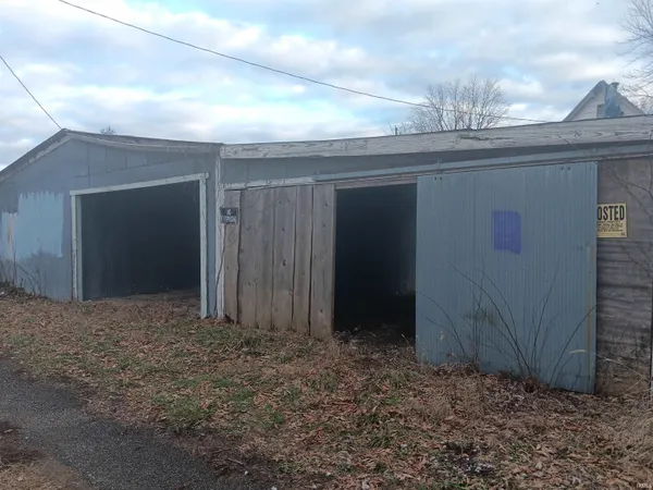 $44,149 | 7775 Church Street, Dugger, IN 47848