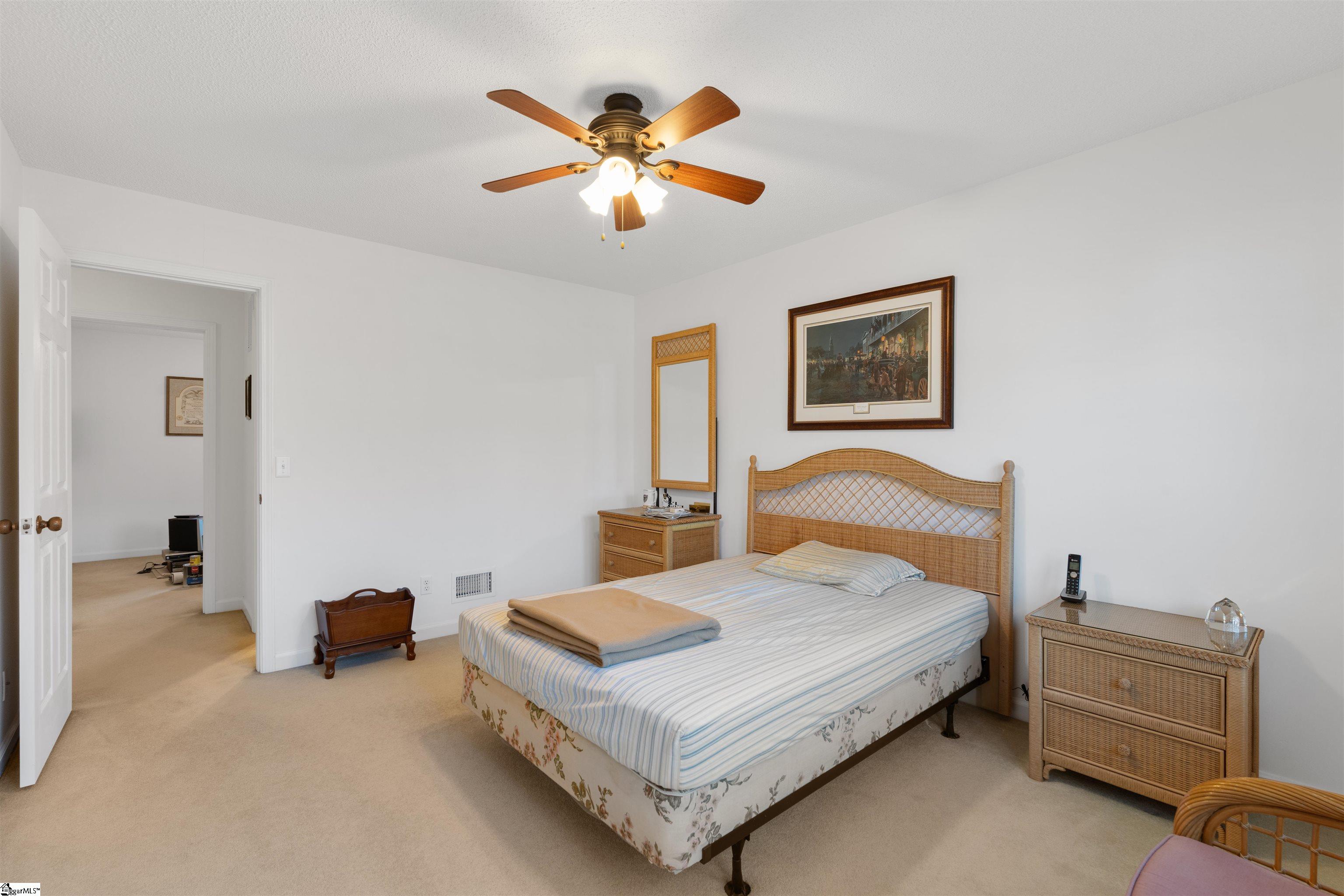 501 Edwards Road, Unit 13 Greenville, SC 29615 - Photo 10 of 15 Gallery Image 10