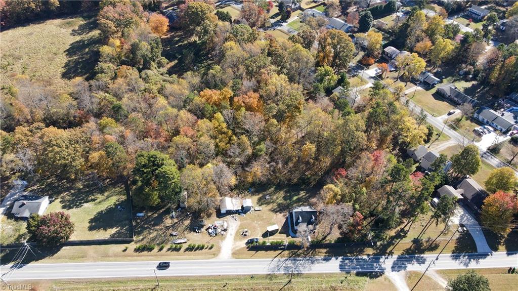 3412 Dillon Road Jamestown, NC 27282 - Photo 13 of 17