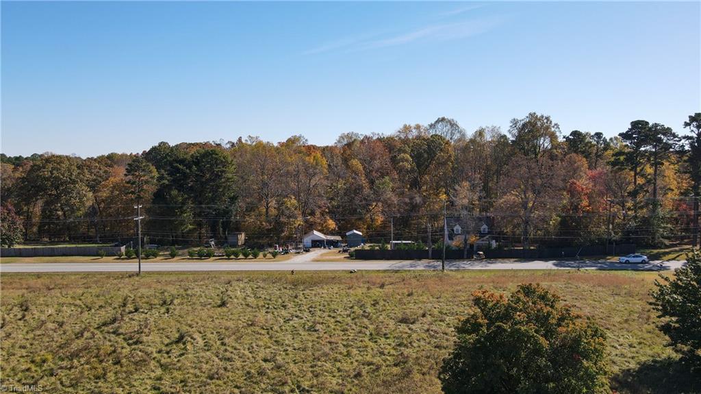 3412 Dillon Road Jamestown, NC 27282 - Photo 5 of 17