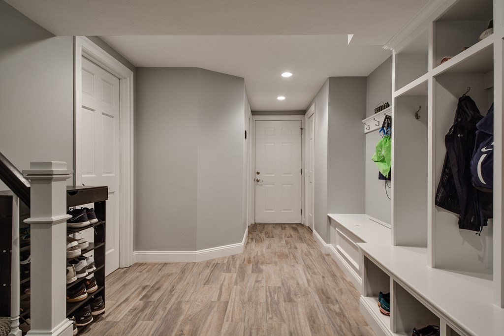 7 Elizabeth Road Hopkinton, MA 01748 - Photo 30 of 42 Gallery Image 30