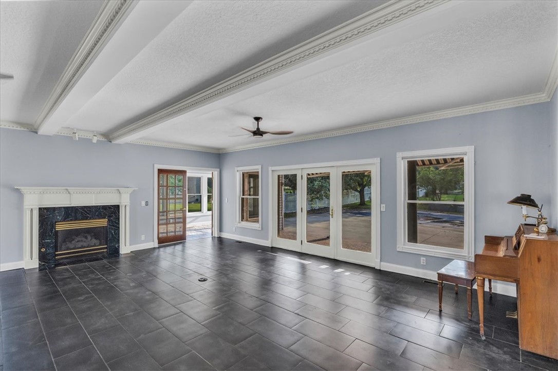 867 Jasons Way Forsyth, IL 62535 - Photo 5 of 43 Gallery Image 5
