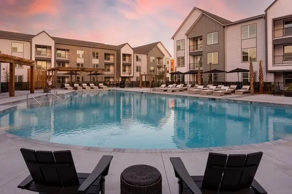 $1,858 | 2403 Mall Drive, Unit A4, North Charleston, SC 29406