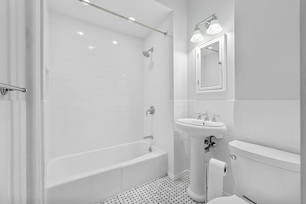 132 Myrtle Street, Unit 2 Boston, MA 02114 - Photo 13 of 15