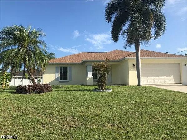 $1,900 | 1427 Northeast 43rd Lane, Cape Coral, FL 33909