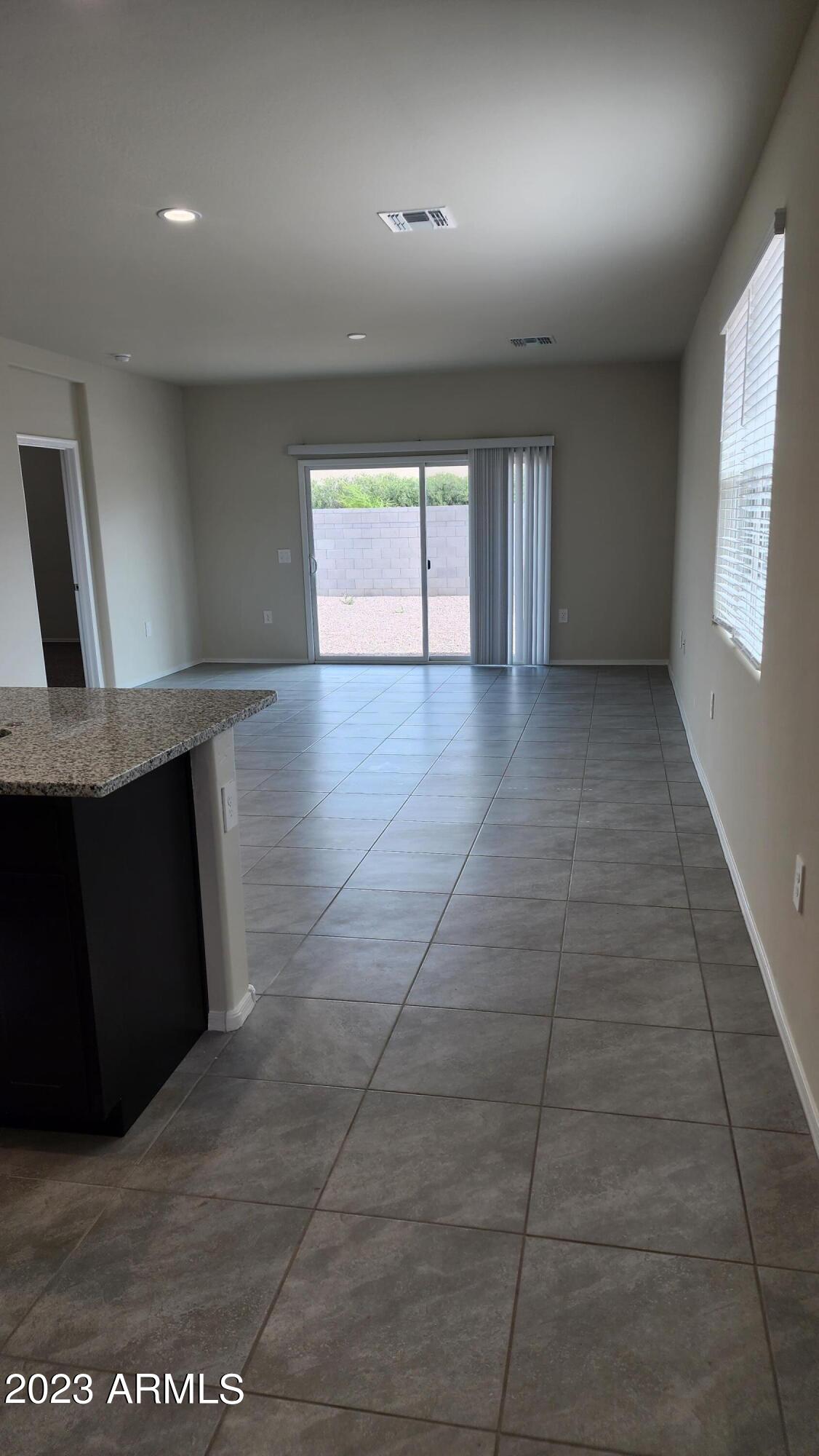 18045 North Conquistador Drive Maricopa, AZ 85138 - Photo 4 of 12