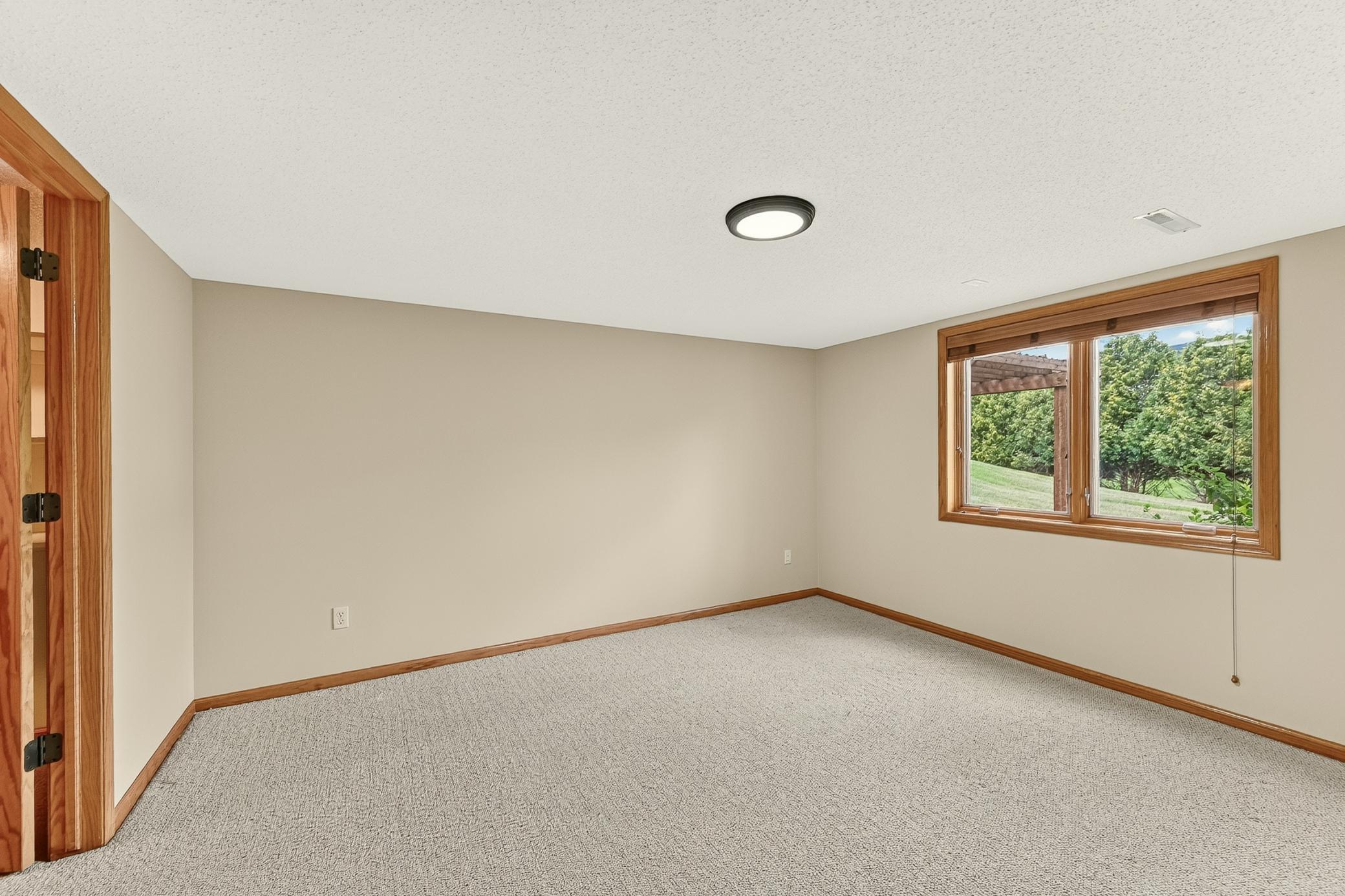 2322 Coral Court Northeast Rochester, MN 55906 - Photo 27 of 39 Gallery Image 27