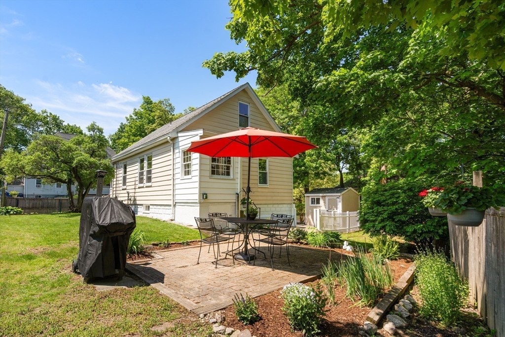 352 Whiting Avenue Dedham, MA 02026 - Photo 25 of 31