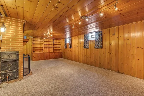 a view of a livingroom with a fireplace