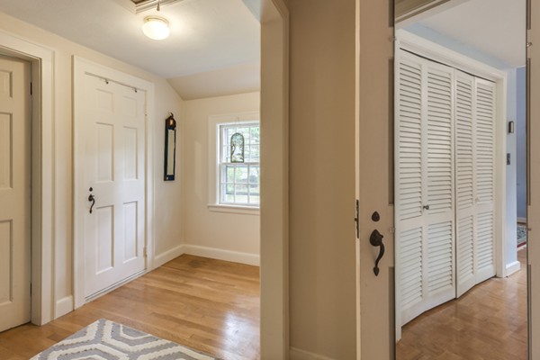 70 Gayland Road Needham, MA 02492 - Photo 19 of 30