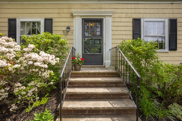70 Gayland Road Needham, MA 02492 - Photo 3 of 30