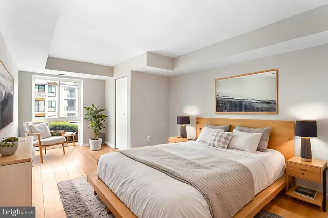 $2,250 | 6155 Edsall Road, Unit B, Alexandria, VA 22304