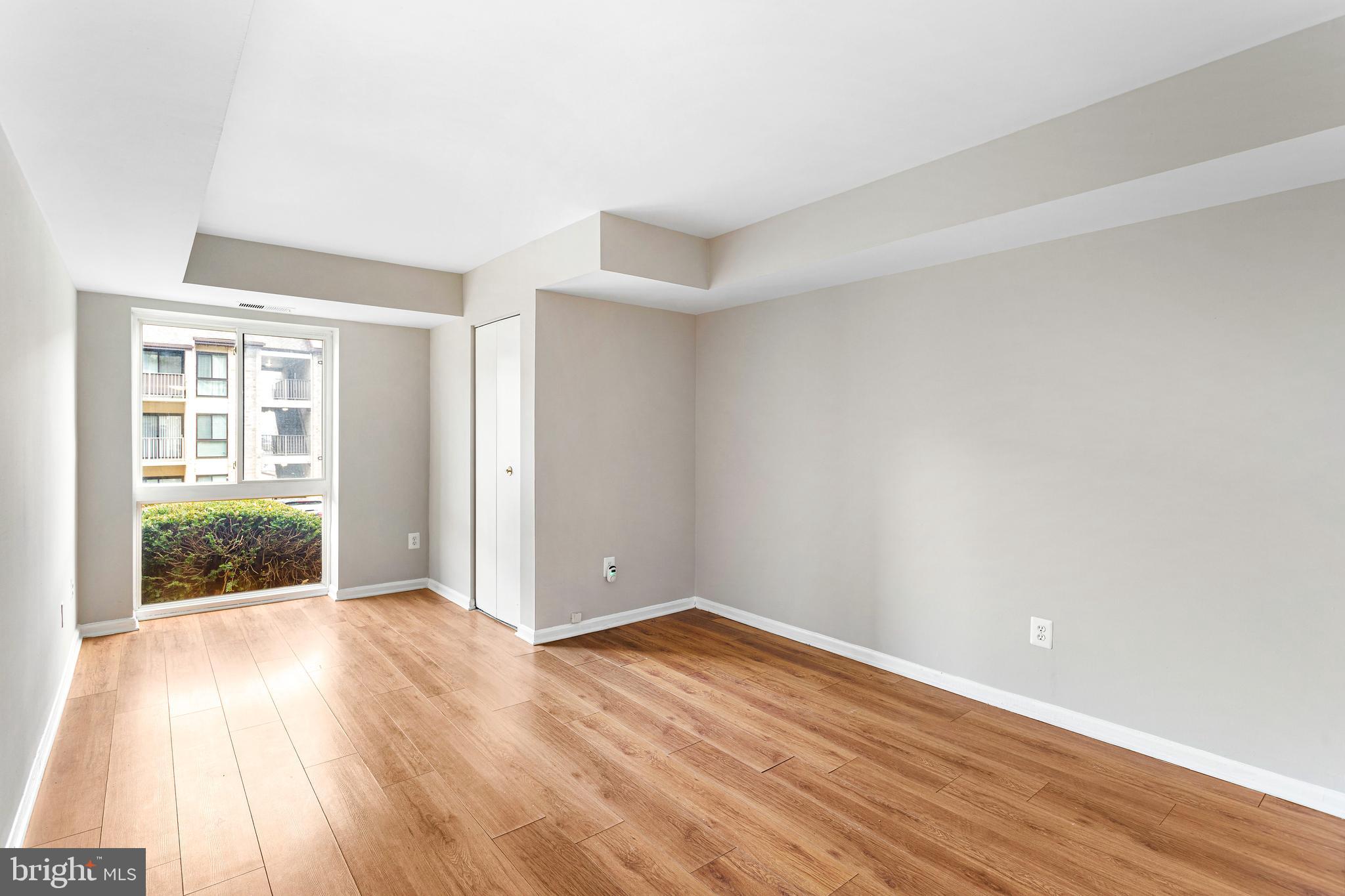 6155 Edsall Road, Unit B Alexandria, VA 22304 - Photo 23 of 39 Primary Bedroom
